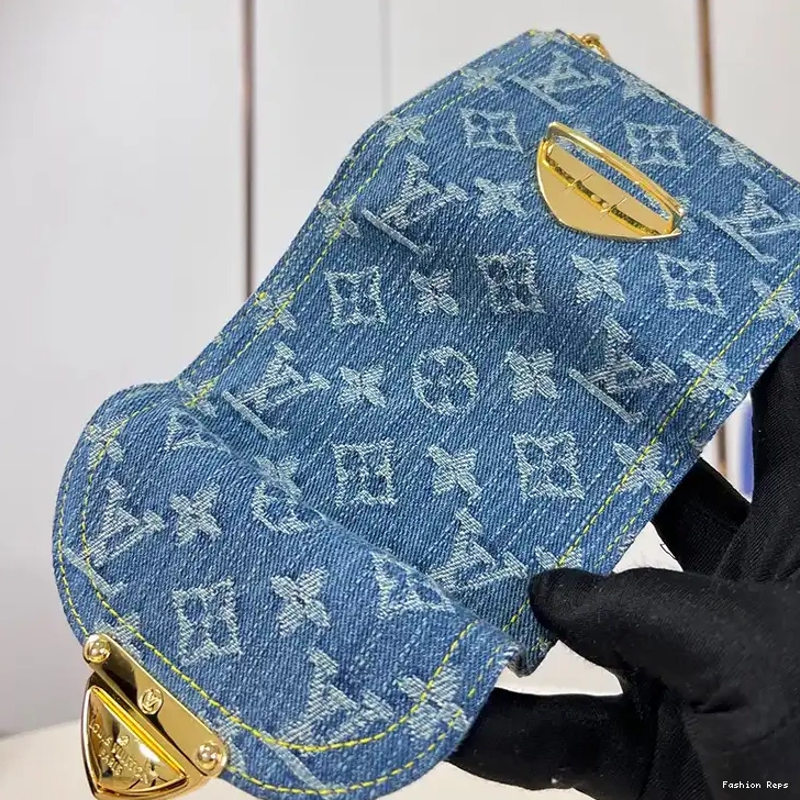 Fashion Reps Bags LV 2401YA0061 0505